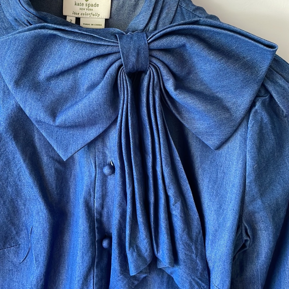 Kate Spade Denim Chambray Blouse with Bow Size 2 - Picture 3 of 4